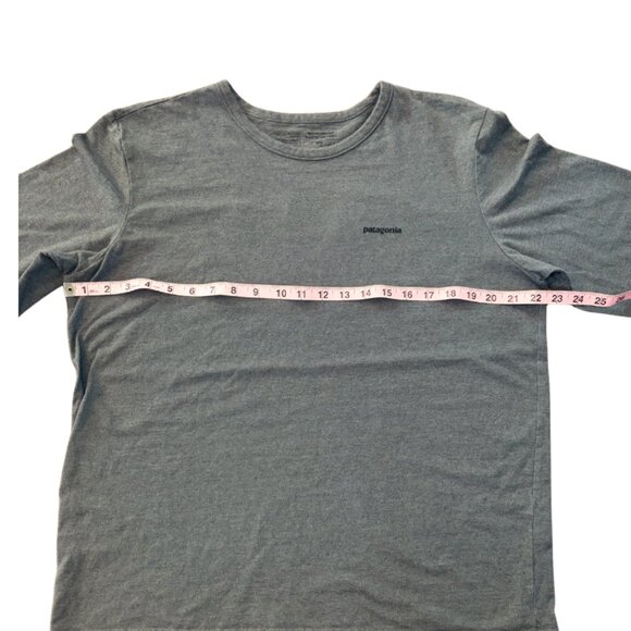 Patagonia P-6 Logo Responsibili-Tee Long Sleeve T Shirt Grey Women's Size XL - Picture 5 of 6